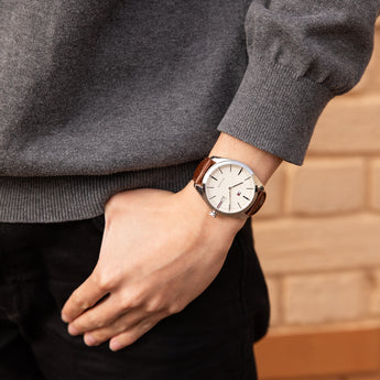 Tommy Hilfiger Theo 1710430 – Watch Depot - Main Image