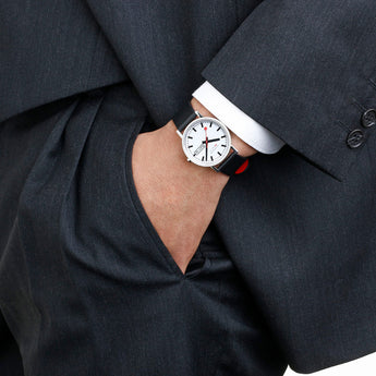 Mondaine Classic A6673031411SBBV