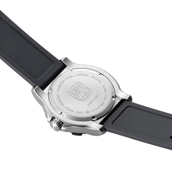 Luminox Manta Ray Carbonox X2.2133