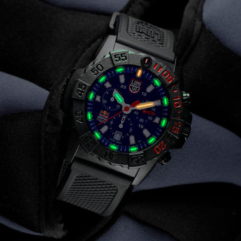 Luminox Original Navy Seal Red Bull Ampol XS.3581.EY.ARB Limited Edition