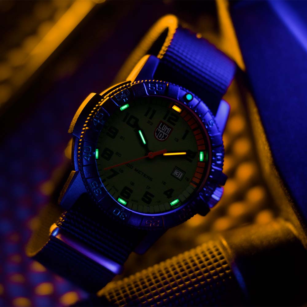 Luminox XS0337 Sea Turtle Giant Watch